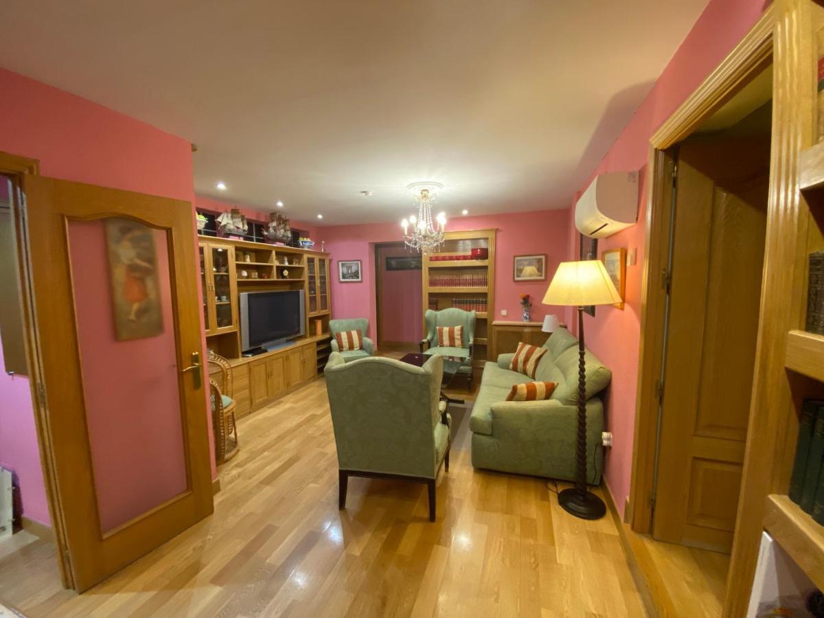 Apartamentos Carlos Μαδρίτη Εξωτερικό φωτογραφία